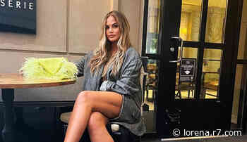 Após perder o bebê Chrissy Teigen faz desabafo sobre seu corpo no Instagram - R7.COM