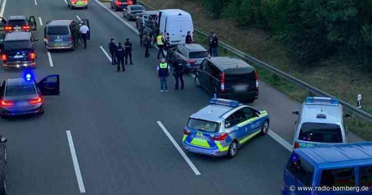 Mordverdacht nach Großeinsatz auf A9: Verdächtiger in Klinik