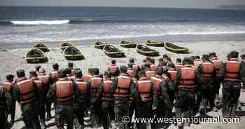 National Security at Risk as Hundreds of Navy SEALs Told They Won't Be Deployed Over COVID Vax Refusal