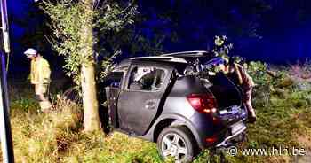 72-jarige man zwaargewond na stevige klap tegen boom in Geluwe - Het Laatste Nieuws