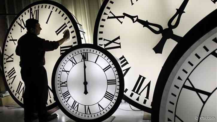 Daylight saving time: When do we 'fall back?'