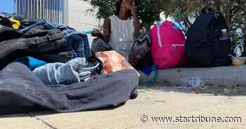 Many migrants staying in US even as expulsion flights rise