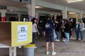 Schüler zur eigenen Meinungsbildung anregen - Fränkische Nachrichten
