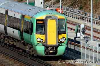 Delays between Brighton and Lewes due to blocked line
