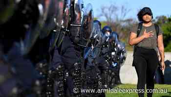 Melbourne riot policing unhelpful: analyst - Armidale Express