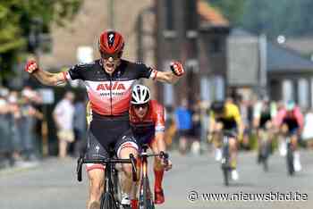 Avia-Rudyco-Janatrans Cycling Team wedt op twee paarden