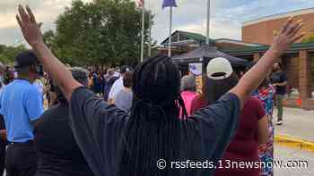 'Lord, why did this happen?' Newport News community gathers to pray after school shooting