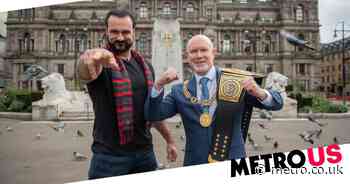 WWE: Drew McIntyre kisses ground and exchanges gifts with Lord Provost - Metro.co.uk