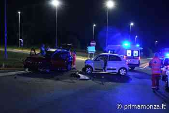 Scontro tra due auto ad Arcore, tre giovani finiscono in ospedale - Prima Monza