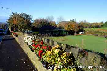 Burnley Council bowling greens to get specialist care team