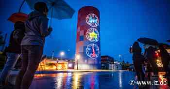 Motive illuminieren den Detmolder Wärmespeicher | Lokale Nachrichten aus Detmold - Lippische Landes-Zeitung