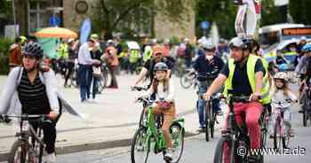 Detmolder demonstrieren für bessere Radwege für Kinder - Lippische Landes-Zeitung