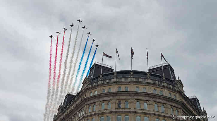 How to request your very own Red Arrows flypast