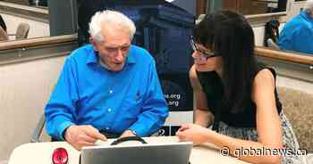 Tech-savvy volunteers show ‘whole new world’ to seniors on their cellphones and computers