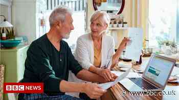 Inflation: Bank of England says price rises to top 4% by year-end