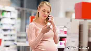 Medical experts urge caution over use of acetaminophen-based painkillers during pregnancy