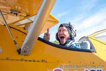 'Wow, it's such an honor': TikTok famous WWII vet takes dream flight in historic plane