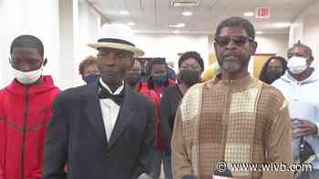 Indictment against two "Buffalo Five" members thrown out