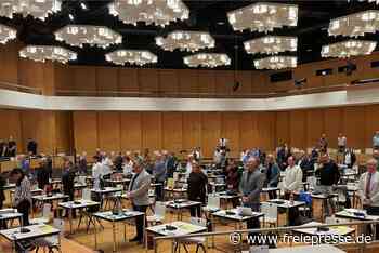 Schweigeminute in Chemnitz für verstorbenen OB von Limbach-Oberfrohna - Freie Presse