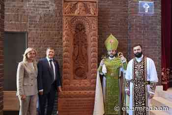 Two Armenian khachkars consecratd in Canada's Laval – Public Radio of Armenia - Public Radio of Armenia