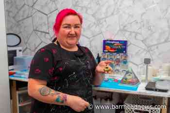 Barrhead woman buzzing as she becomes social media sensation - Barrhead News