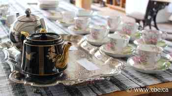 Tale of two tea houses: Differing approaches to vaccine passport in High River, Alta.