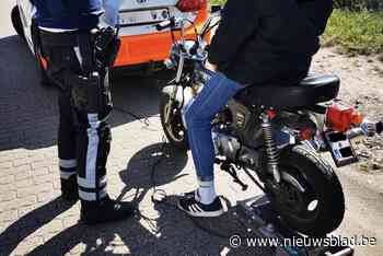 Politie betrapt drie bestuurders met opgedreven bromfiets (Dendermonde) - Het Nieuwsblad