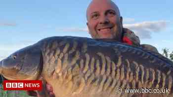 Leeson fire: Search for man lost in factory blaze to start