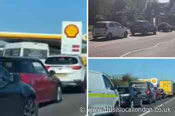 Epping traffic at standstill amid petrol panic buying
