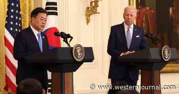 South Korean Pres Travels to Hawaii to Honor Fallen Service Members, Biden Doesn't Show
