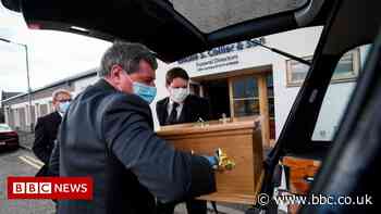 Covid in Scotland: Fifty coronavirus deaths in last 24 hours - BBC News