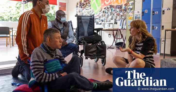 Labour would empower unions to drive up wages, says Angela Rayner