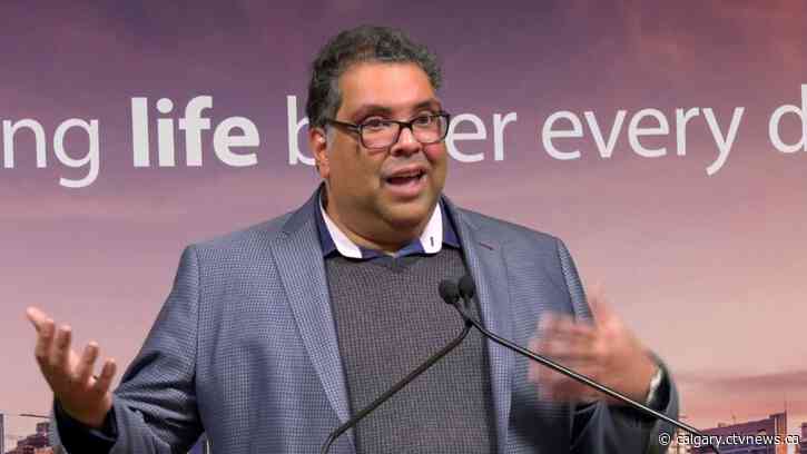 'That is completely untrue': Nenshi accuses Foothills County reeve of spreading COVID-19 'lies'