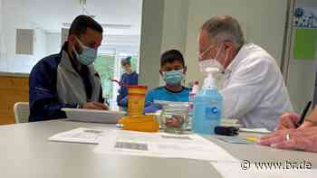 Ankerzentrum Bamberg: Nachfrage an Impf-Aktionen steigt - BR24