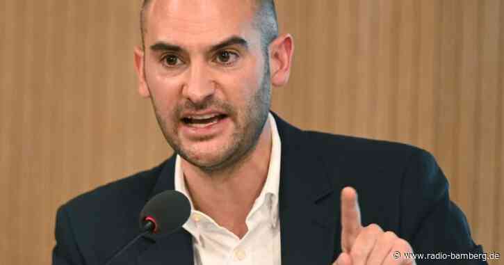 Grüner Landesfinanzminister sieht Vermögenssteuer kritisch