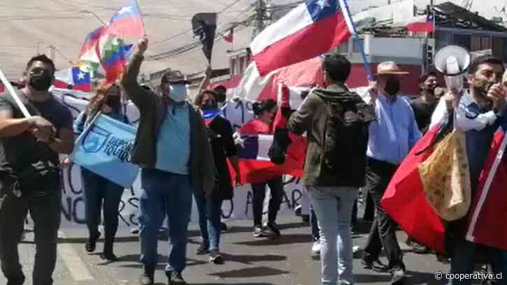 Cerca de cinco mil personas participaron de marcha contra migración irregular en Iquique