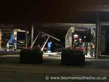 Ram raid of cycling shop in Ferndown - Bournemouth Echo