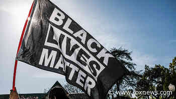 Black Lives Matter leader calls Bill de Blasio's vaccine mandate 'modern day freedom papers'