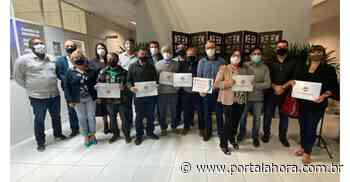 Prefeitura de Imbituba homenageia servidores que aderiram ao Plano de Desligamento Voluntário - Portal AHora