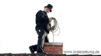 Bezirksschornsteinfeger Hermann Garbe hängt Zylinder an den Nagel - kreiszeitung.de