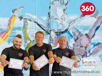 Skydivers take the plunge to help Bolton heart charity - The Bolton News