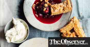 Nigel Slater’s recipes for hazelnut biscuits, baked damsons and sweetcorn fritters - The Guardian