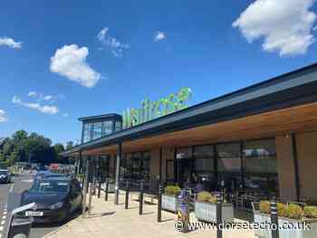 When Waitrose and M&S open their Christmas food delivery slots 2021 - Dorset Echo