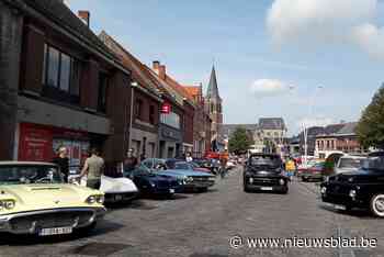 Whitbread Classic laat dorpscentrum herleven met prachtige bolides en gezellig drukke zomerbar