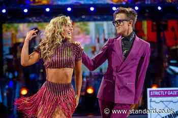 Strictly Come Dancing: Tom Fletcher and Amy Dowden test positive for coronavirus - Evening Standard