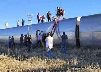 Investigators probe Amtrak derailment that killed 3