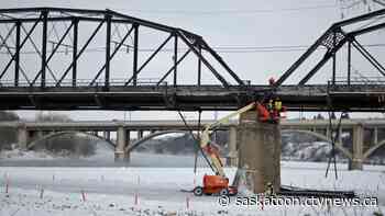 Saskatoon's Traffic Bridge closed Sunday for washing