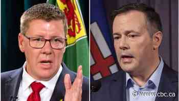 Jason Kenney, Scott Moe face similar COVID-19 crises but different political pressure - CBC.ca