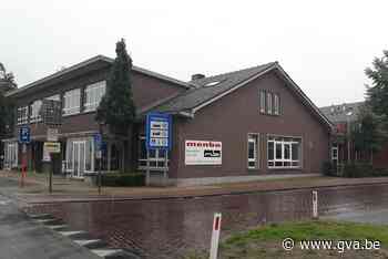 Gouverneur Cathy Berx buigt zich over Zorgpunt en vaccinatiegraad op werkbezoek in Essen - Gazet van Antwerpen