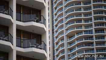 Gold Coast tourism operators facing billion-dollar loss as holidaymakers stay away